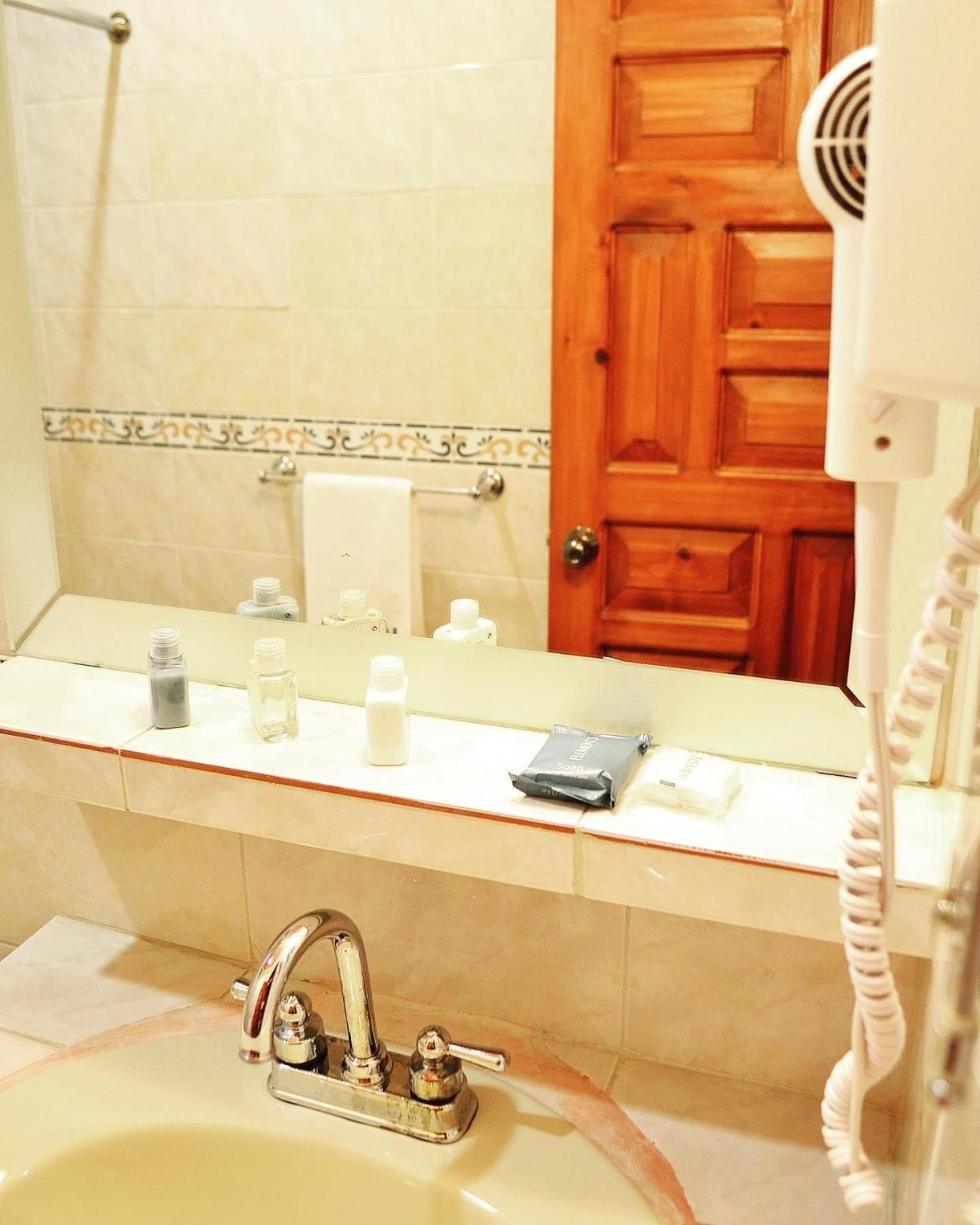 Hotel Provincia Сан-Крістобаль-де-лас-Касас Екстер'єр фото